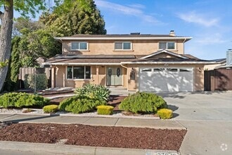 Building Photo - 37640 Hyacinth St