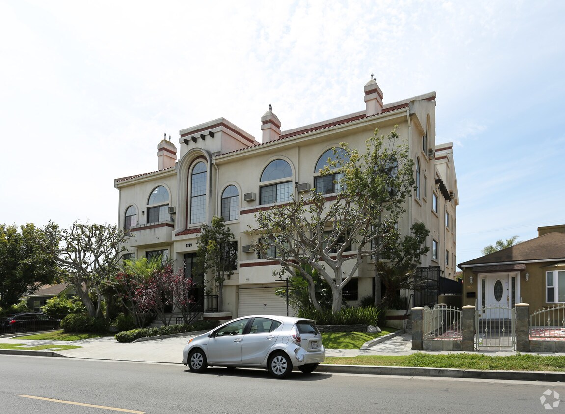 Foto del edificio - 3939 Inglewood Blvd