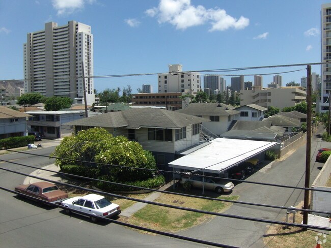 Foto principal - 2823 Winam Ave