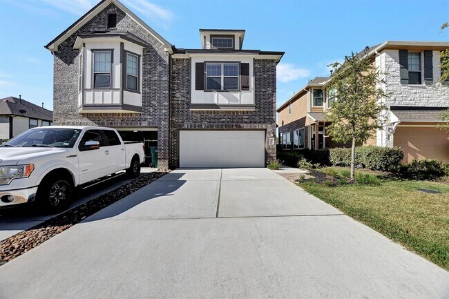 Building Photo - 115 Axlewood Ct