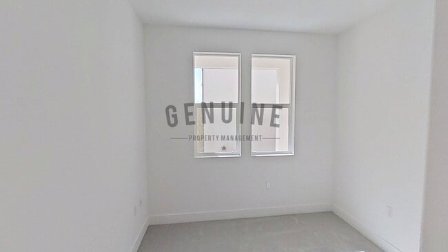 Building Photo - Spacious 4Bd 4Ba Tri-Level Home in Luna Park Community in Irvine