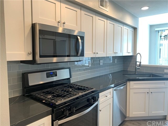 Building Photo - 41 Coronado Cay Ln