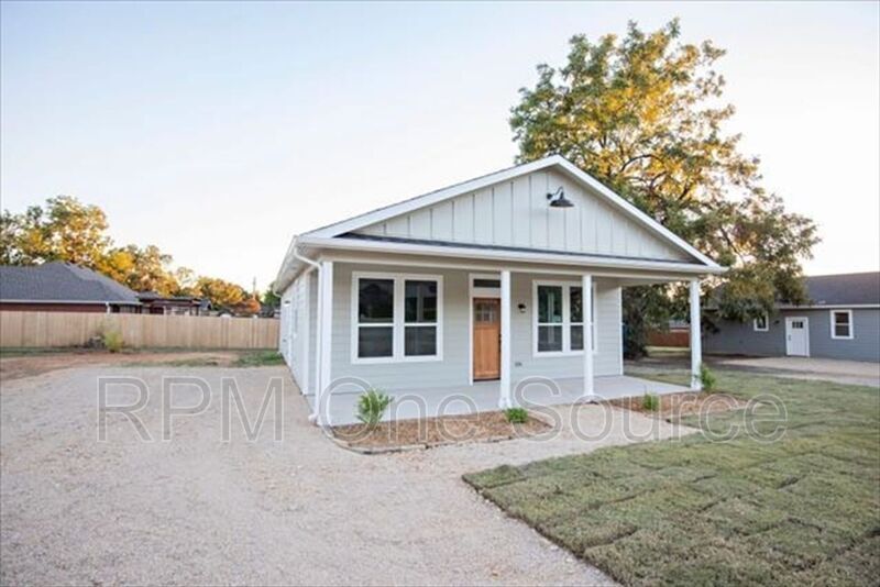 Foto principal - 802 Walnut St