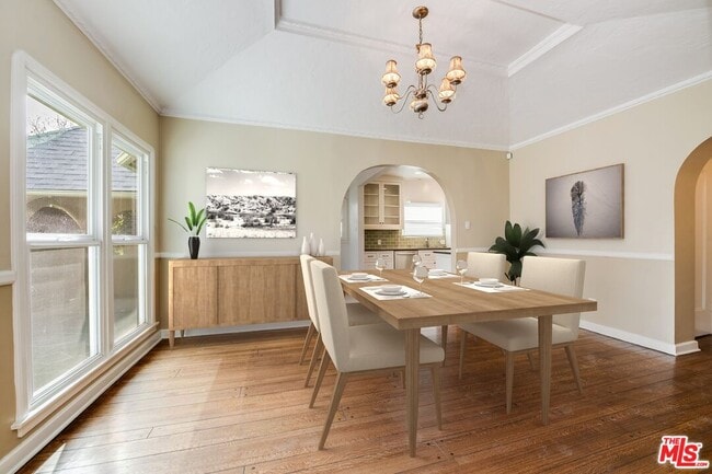 Building Photo - 1211 S Genesee Ave