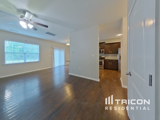 Building Photo - 428 Wheat Field Dr
