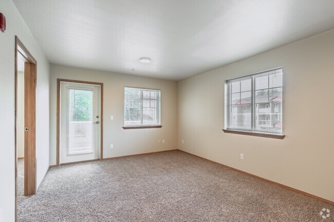 1 habitación, 1 baño - 580 pies cuadrados - Sala de estar - Sky Vue