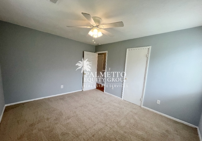 Building Photo - 2304 Madre Pl