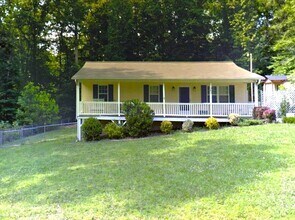 Building Photo - 262 Coleman Dr