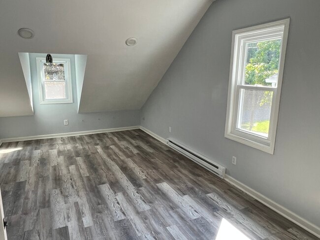 Foto del edificio - 4623 Grace Pl