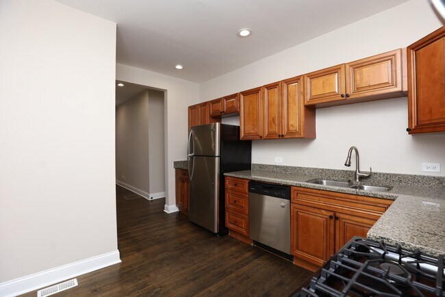 Foto del edificio - 1634 W Roscoe St