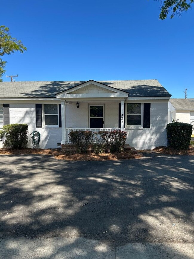 Building Photo - 2803 Blossom St