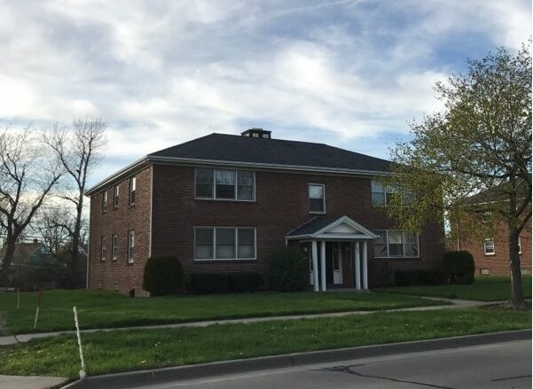 Building Photo - 834-880 Millersport Hwy