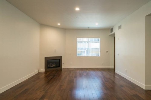 Building Photo - 1737 Colby Ave