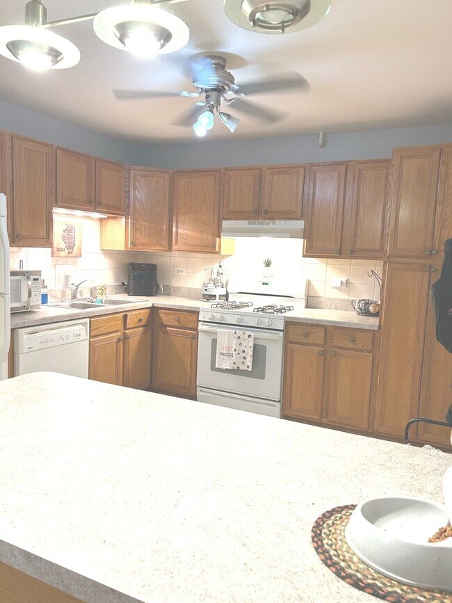 Foto del edificio - 8856 Northshore Dr