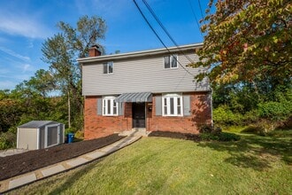 Building Photo - 165 Lois Dr