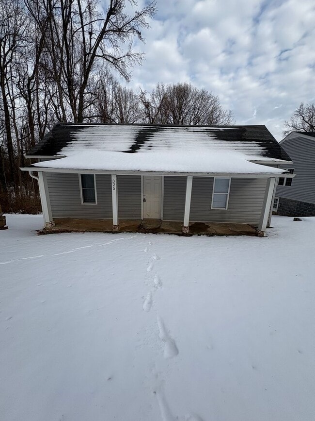 Building Photo - 325 Wheeler Ave