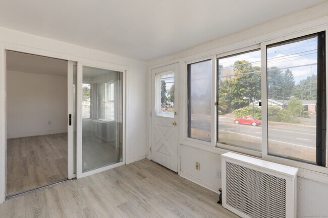 Building Photo - 302 Hazard Ave