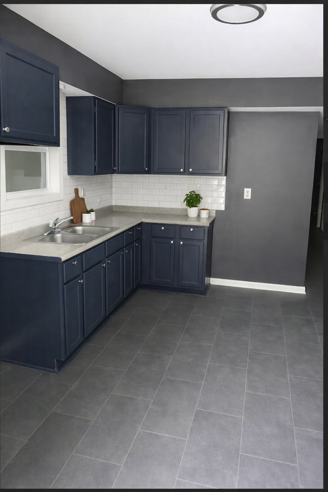Building Photo - 5366 Clinchport Cir