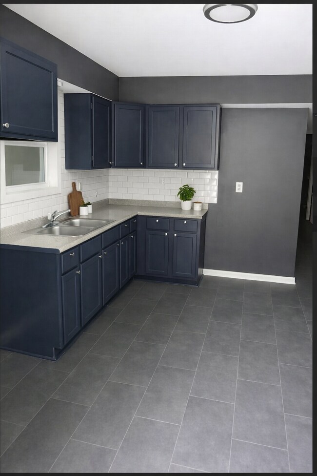 Foto del edificio - 5366 Clinchport Cir