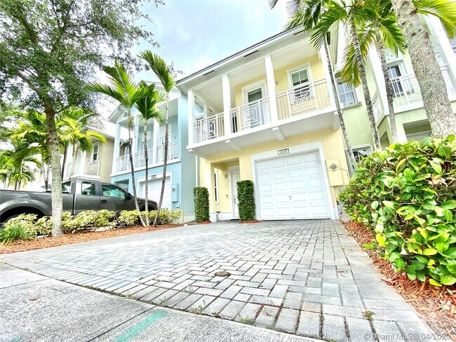 Building Photo - 7449 NW 114th Ct  7449 Doral Fl 33178