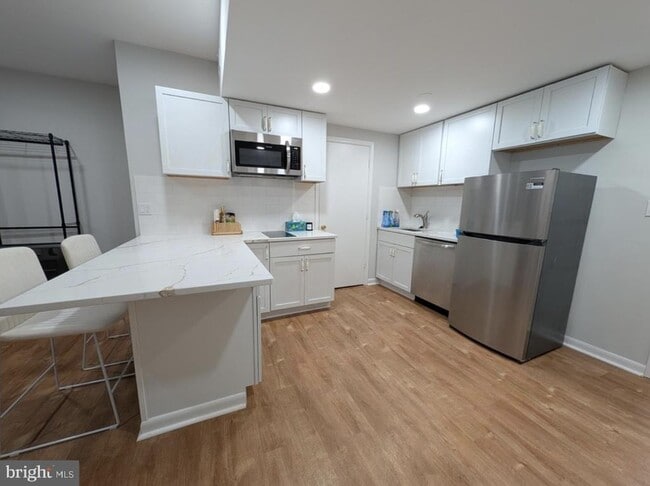 Building Photo - 21214 Millwood Square