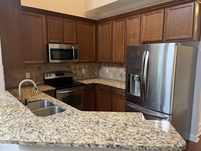 Photo - 5661 Tipperlinn Way Townhome