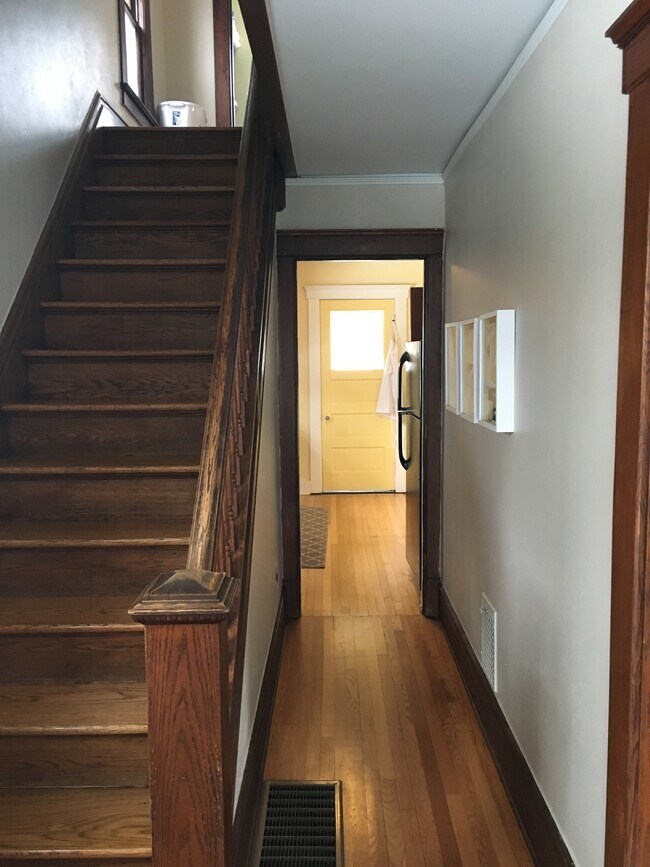 Vestíbulo - 426 S 7th St