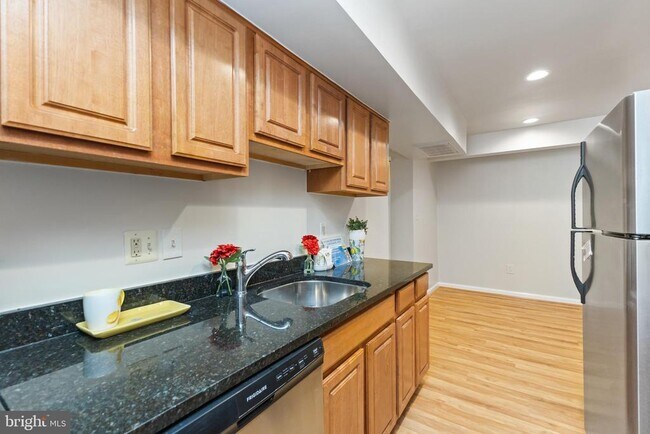 Foto del edificio - 5009 D St SE