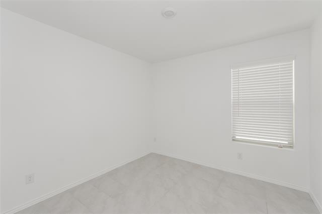 Foto del edificio - 8432 Fawn Creek Dr