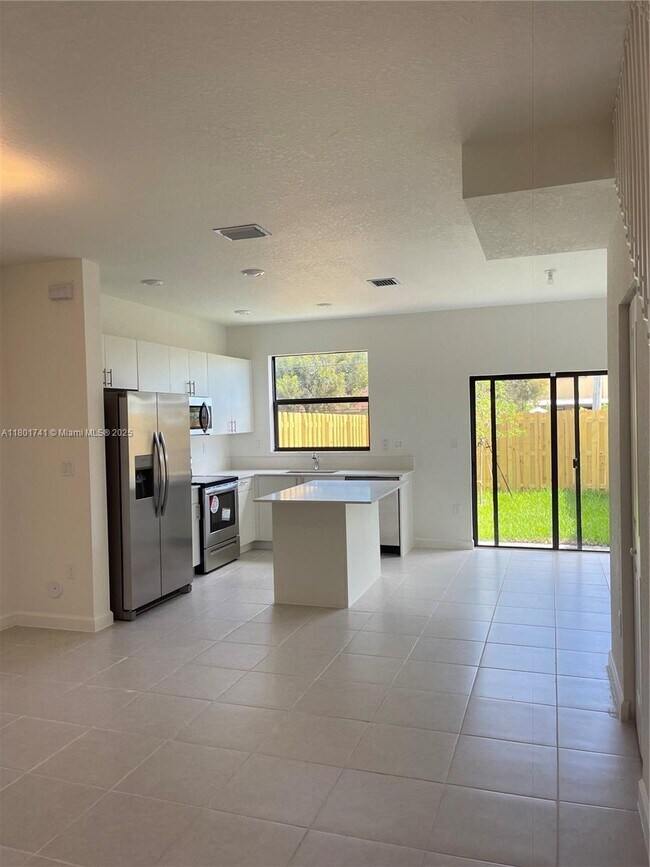 Foto del edificio - 28569 SW 132nd Ct