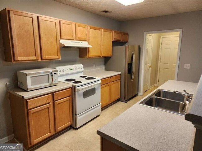 Building Photo - 6129 Brookechase Ln