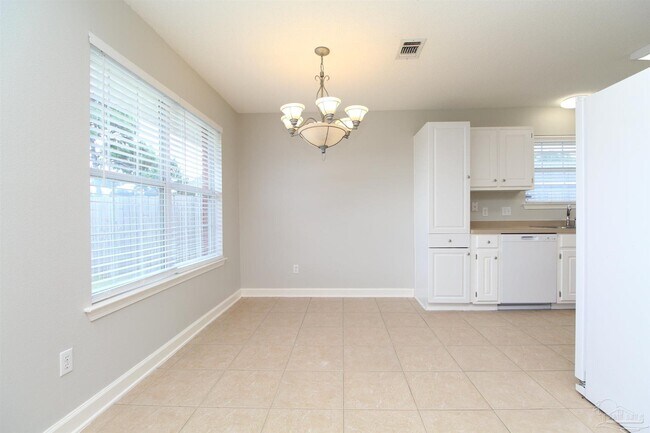 Foto del edificio - 9562 Parker Pl Dr