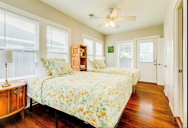 Building Photo - 4109 De George St