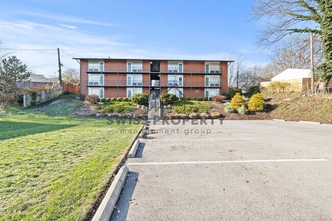 Foto del edificio - 1155 Edgehill Rd