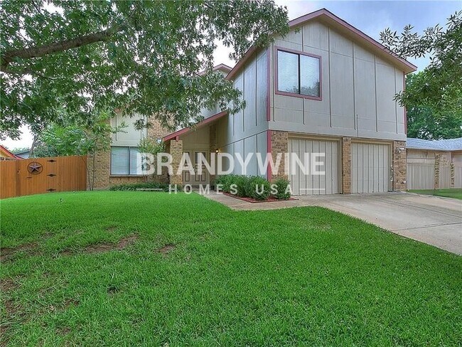 Building Photo - 3608 Montridge Ct