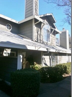 Building Photo - 149 Pierpoint Cir