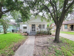 Building Photo - 2816 Elser St