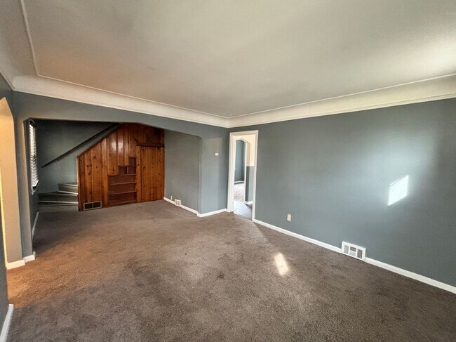 Foto del edificio - 13425 Georgiana Ave