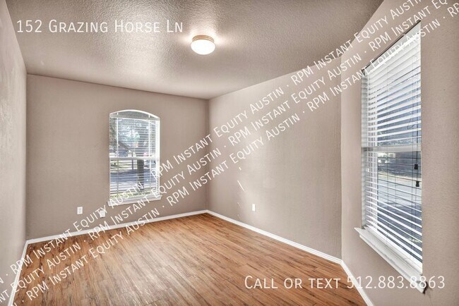 Building Photo - Make this your new home in South Austin