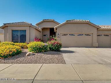 Foto del edificio - 5910 E Woodridge Dr