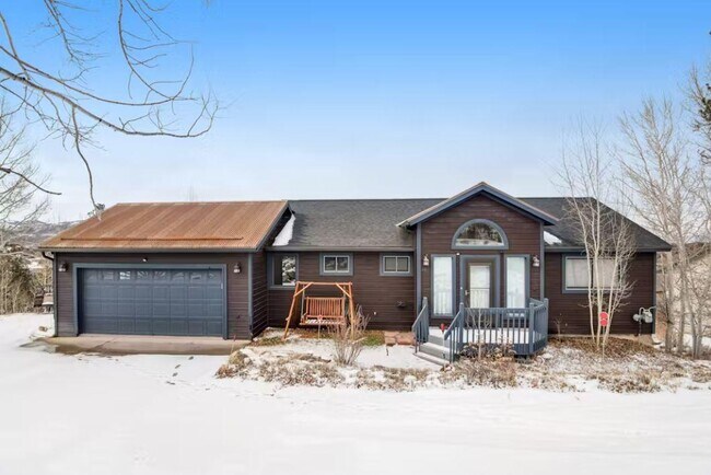 Foto del edificio - 281 Overlook Dr