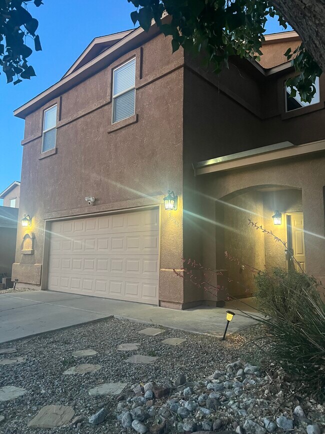 Foto del edificio - 9328 W Haven NW