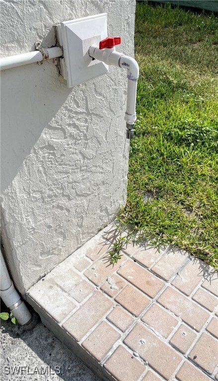 Primary Photo - 260 Southbay Dr