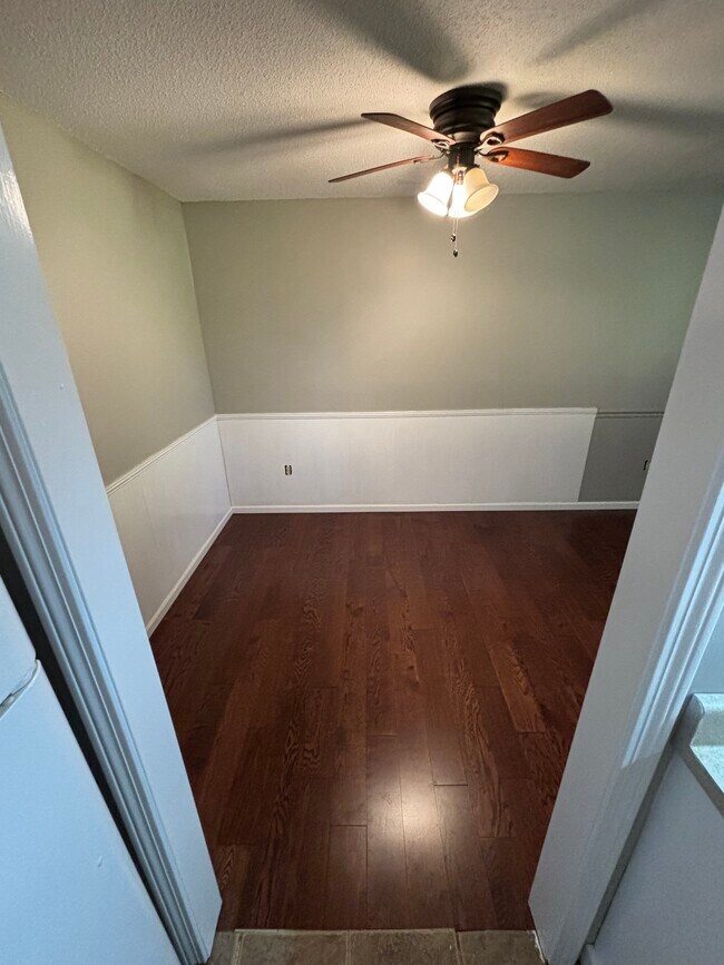 Foto del edificio - 1134 Hartford Tpke