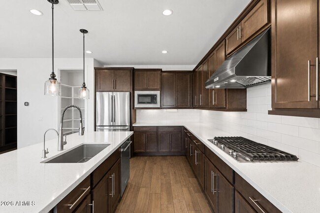 Foto del edificio - 17190 W Gracemont St