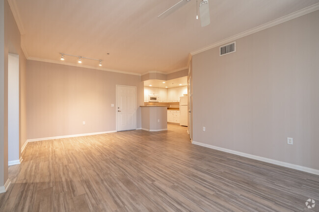 2BR, 2BA - 1112SF - LIVING ROOM - College Park Apartments