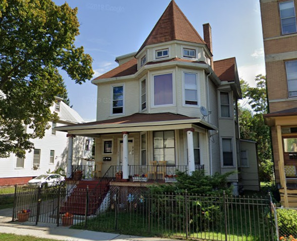 Primary Photo - 843 N Waller Ave