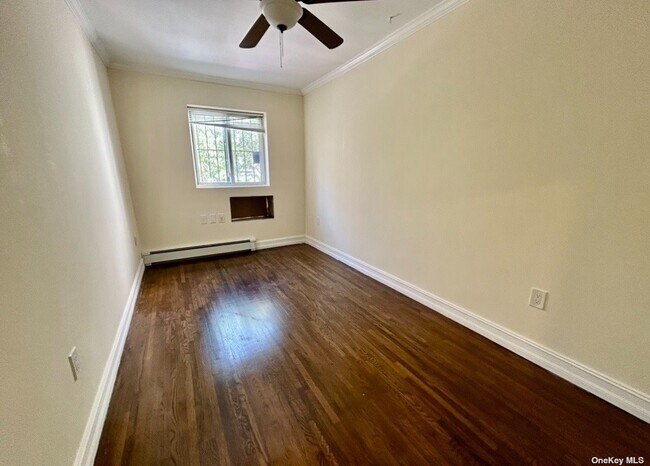 Foto del edificio - 23-32-32 31st Rd