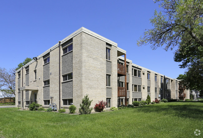 Primary exterior - Beard Ave Apartments