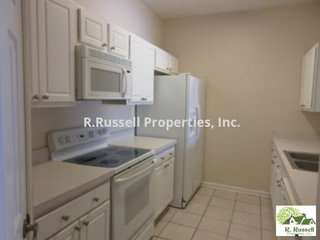 Building Photo - 581 Brantley Terrace Way